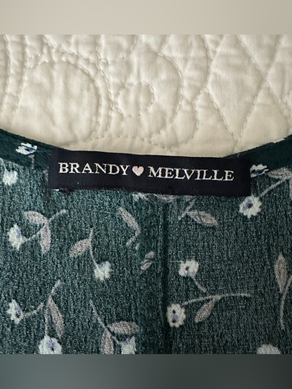 Brandy Melville Robbie Green Ditsy Floral Wrap Dress - Picture 5 of 16